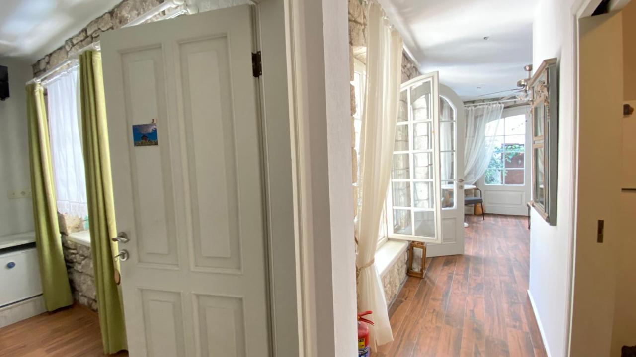 Oberj D'Azur Алакати Екстериор снимка